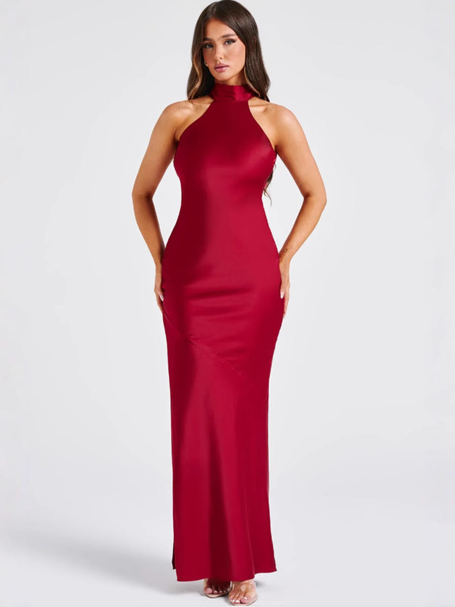 Elegantes Satin-Maxikleid mit Halter-Ausschnitt