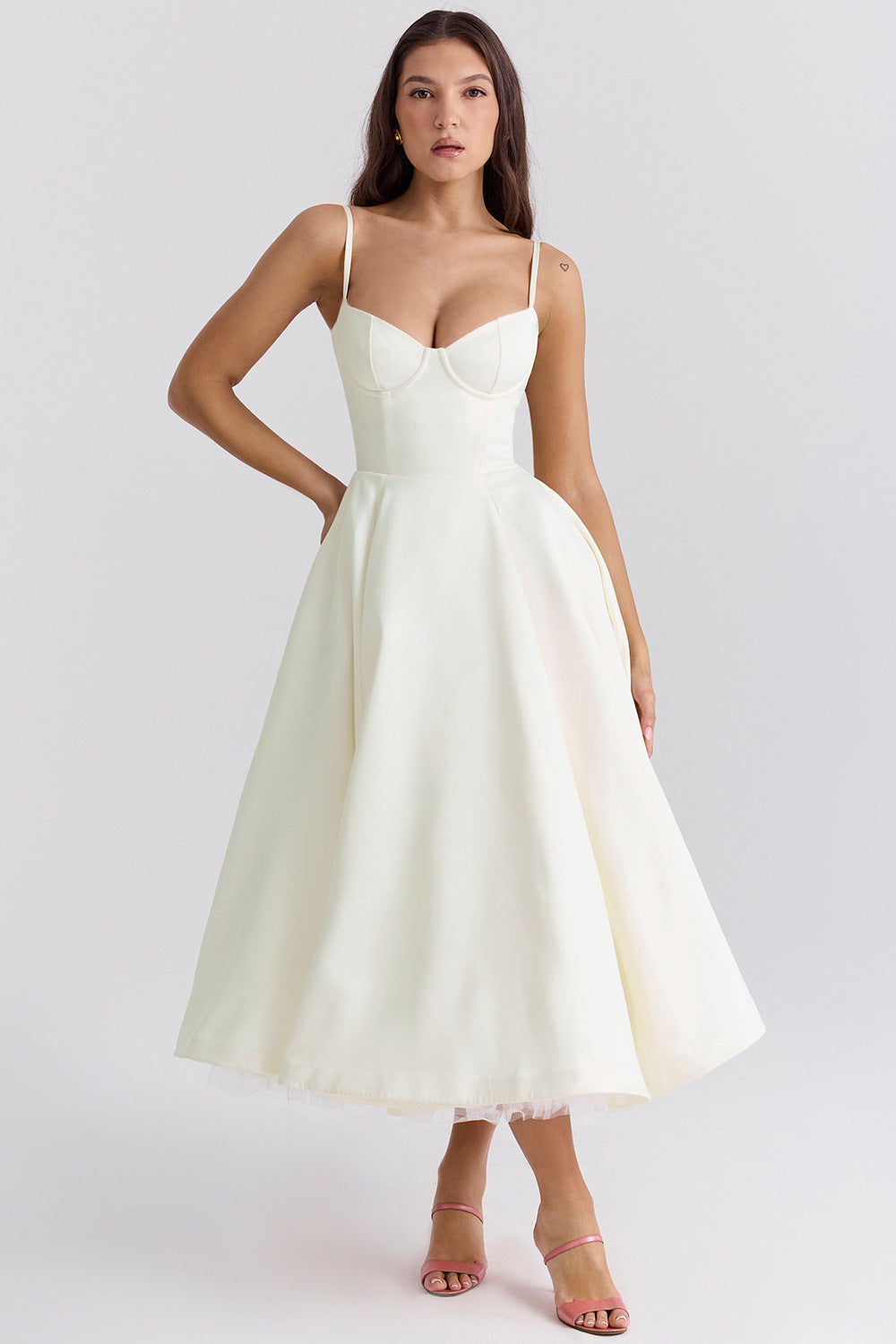 Romantisches Sommer Midi Kleid