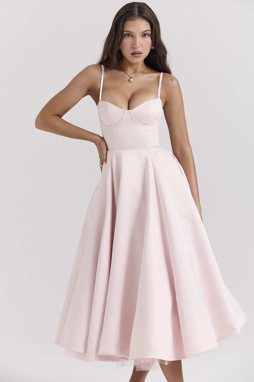 Romantisches Sommer Midi Kleid