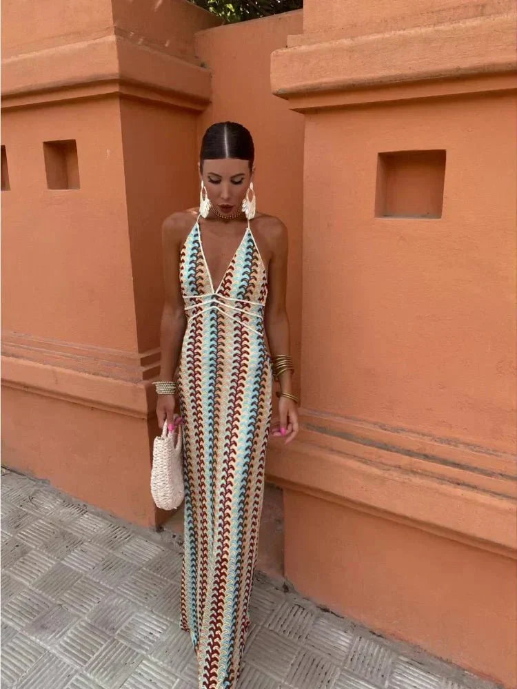 Maxikleid mit Halterneck und geometrischem Muster