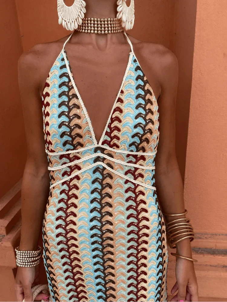 Maxikleid mit Halterneck und geometrischem Muster