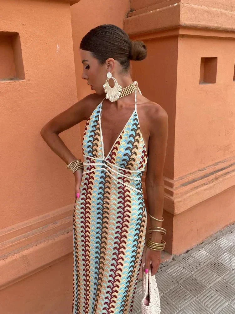 Maxikleid mit Halterneck und geometrischem Muster