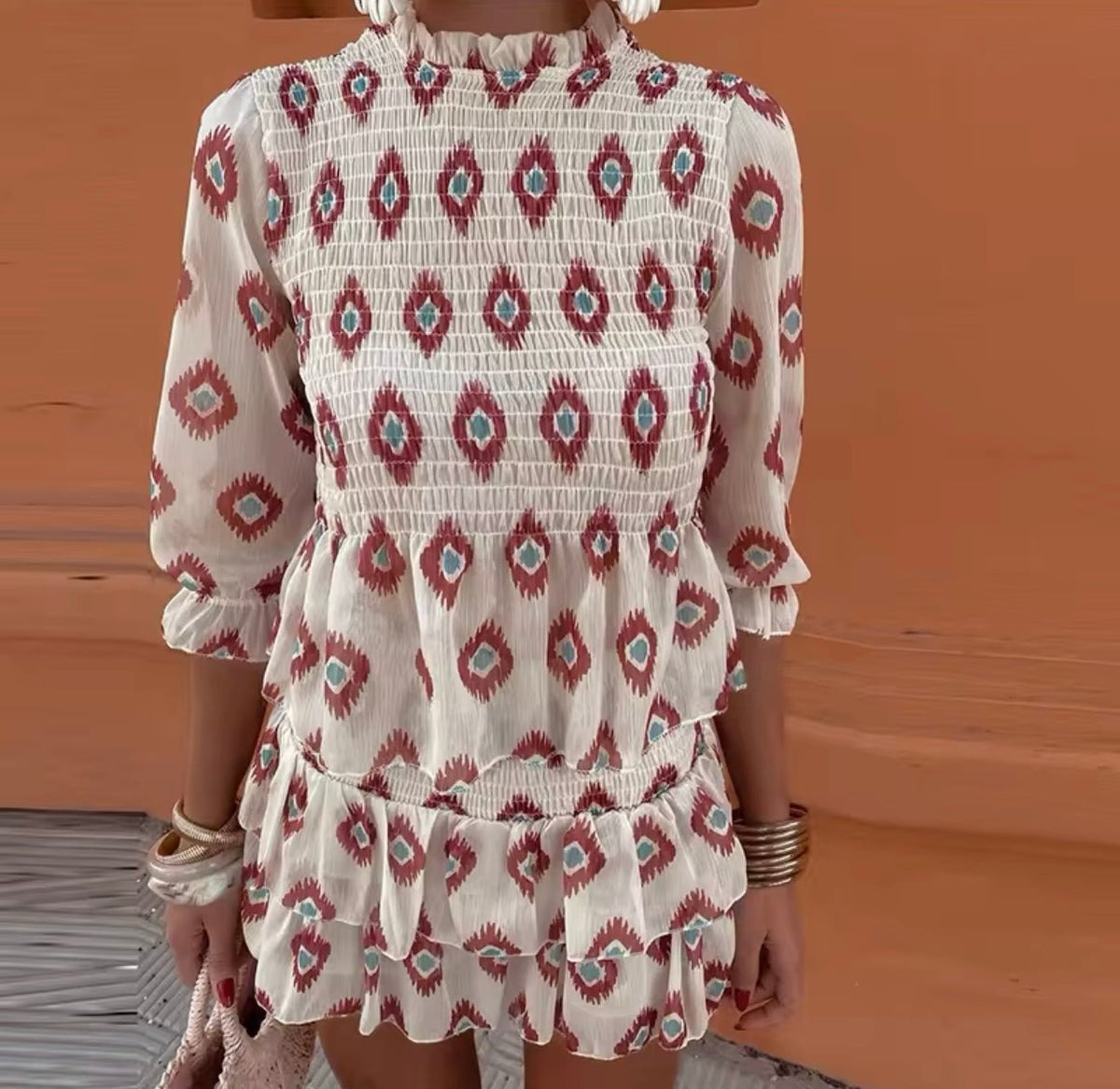 Elegantes Kleid mit Plissee-Details