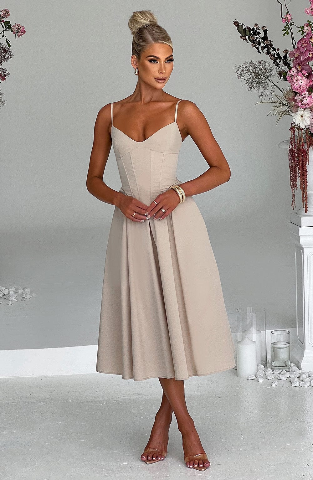 Elegantes Midi Kleid im Corset Stil